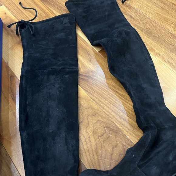 Stuart Weitzman Suede Thigh High Boots (5.5) - Picture 6 of 7
